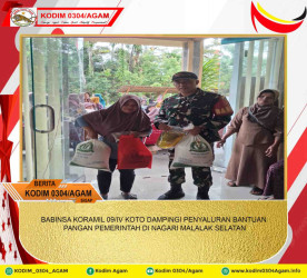 BABINSA KORAMIL 09/IV KOTO DAMPINGI PENYALURAN BANTUAN PANGAN PEMERINTAH DI NAGARI MALALAK SELATAN